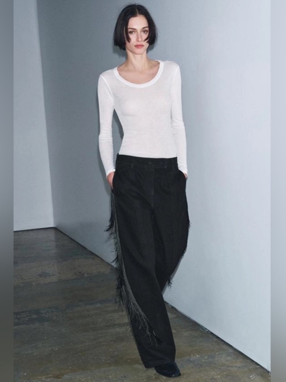 NWT Zara Woman Bloggers Fav ZW COLLECTION LIMITED EDITION FRINGED PANTS Jeans 4 - Picture 2 of 12